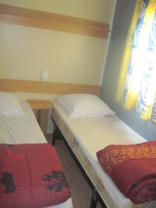 Hebergement Camping les Lavandes : photos des chambres
