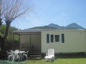 Hebergement Camping les Lavandes : photos des chambres
