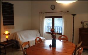 Hebergement Le Mas Perdu : Appartement avec Terrasse