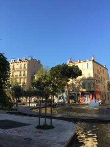 Appartement Le Studio des Artistes : photos des chambres