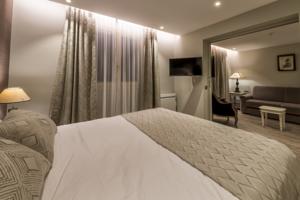 Nouvel Hotel du Commerce : photos des chambres