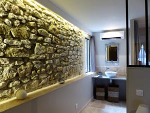 Hebergement La fontaine de rocoule : photos des chambres
