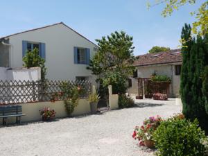 Hebergement Domaine Les Granges : photos des chambres