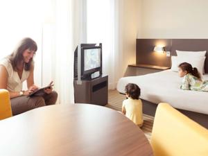 Hotel Novotel Suites Paris Nord 18eme : photos des chambres