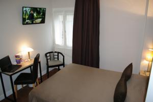 Hotel De Troyes : photos des chambres