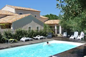 Hebergement La Bastide des Oliviers : photos des chambres