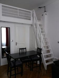 Appartement Studio 4 personnes hyper centre : photos des chambres