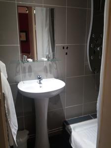 Hotel L'Ecailler : photos des chambres