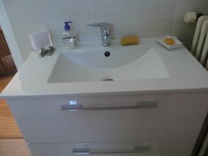 Appartement Berna : photos des chambres