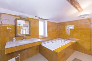 Chambres d'hotes/B&B Le Hameau des Liesses : photos des chambres