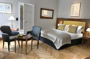 Hotel Hostellerie De Levernois : photos des chambres