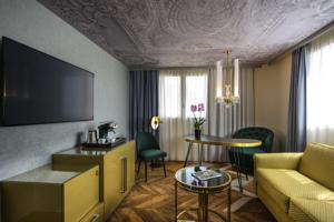 Hotel Le Louis Versailles Chateau - MGallery by Sofitel : photos des chambres