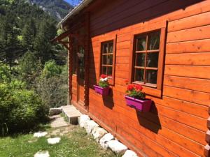 Hebergement Camping Calme et Nature : photos des chambres