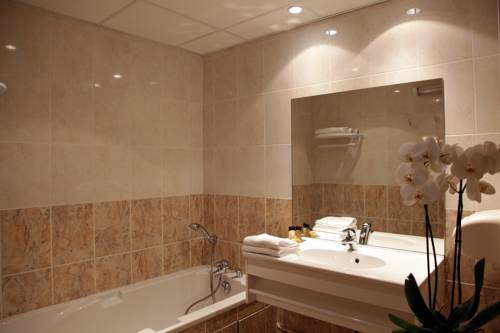 Comfort Hotel Paray Le Monial : Hotel Paray-le-Monial 71600