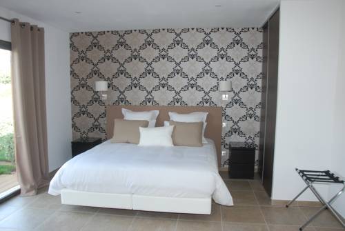 Hotel & Restaurant Les Bergeries d'Alata : Hotel Alata 20167