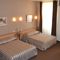 Hotel The Originals d'Angleterre Salon-de-Provence (ex Inter-Hotel) : photos des chambres