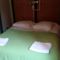 Hebergement Mobiles Homes d'Aiguebelette : photos des chambres