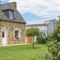 Hebergement One-Bedroom Holiday Home in Goudelin : photos des chambres