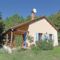 Hebergement Holiday Home Senechas with a Fireplace 05 : photos des chambres
