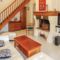 Hebergement Four-Bedroom Holiday Home in Montblanc : photos des chambres