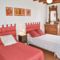 Hebergement Two-Bedroom Holiday Home in Durfort Capelette : photos des chambres