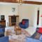Hebergement Three-Bedroom Holiday Home in Chigny : photos des chambres