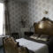 Hotel De La Banniere De France : photos des chambres