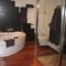Chambres d'hotes/B&B Chambres d'Hotes Domaine Saint-Joly : photos des chambres