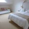 Chambres d'hotes/B&B La Traverse Chambres d'Hotes : photos des chambres