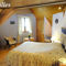 Chambres d'hotes/B&B les puechs de laubrac : photos des chambres