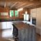 Hebergement Magnifique Chalet au coeur du Village du Reposoir : photos des chambres
