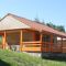 Hebergement Les chalets de la Margeride : photos des chambres