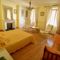 Chambres d'hotes/B&B La TULIPE SAUVAGE : photos des chambres
