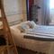 CHARMANTE CHAMBRE DANS APPARTEMENT ATYPIQUE : photos des chambres