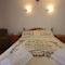 Appartement Saint Chinian Holiday Apartment : photos des chambres