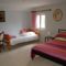Chambres d'hotes/B&B La Quietat : photos des chambres