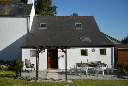 Carhaix Cottage : Hebergement proche de Kergloff