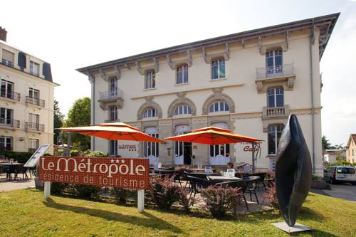 Hotels & Résidences - Le Metropole : Hebergement proche de Luxeuil-les-Bains