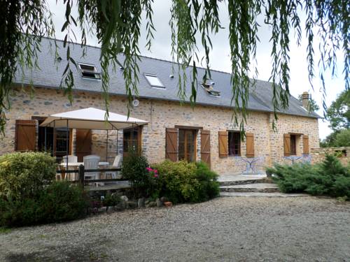 Le Poirier Roussel Bed And Breakfast : Chambres d'hotes/B&B proche d'Arquenay