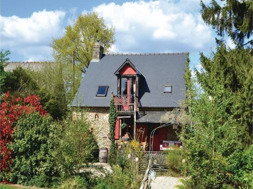 One-Bedroom Holiday Home in St Marie du Bois : Hebergement proche de Le Horps