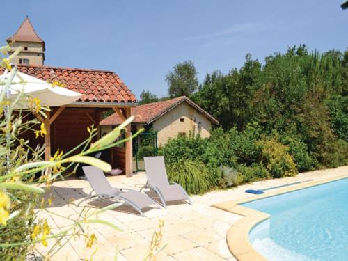 Two-Bedroom Holiday Home in Pontcirq : Hebergement proche de Pontcirq