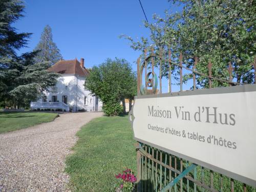 Maison Vin d'Hus : Chambres d'hotes/B&B proche de Coulanges