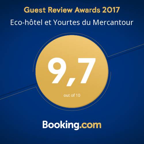 Eco-hôtel et Yourtes du Mercantour : Hebergement proche de Châteauneuf-d'Entraunes