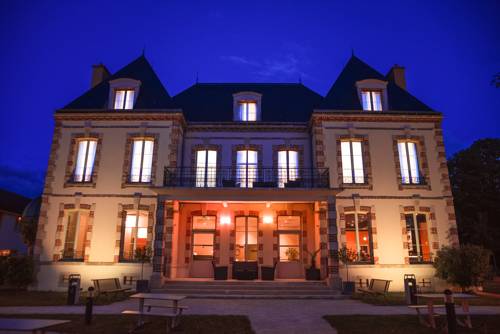 Résidence Château du Mée : Hotel proche de Melun