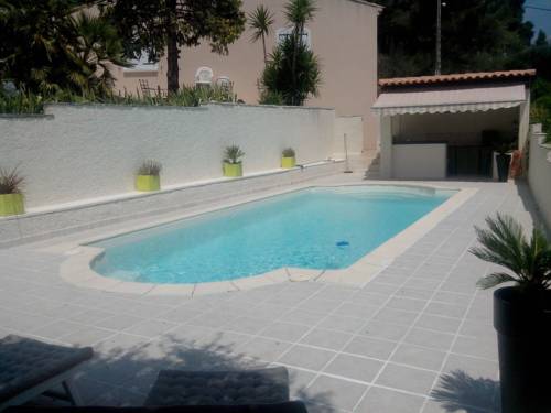 Villa Provençale, piscine privée sécurisée. : Hebergement proche de Le Luc