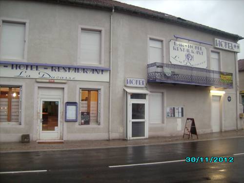 Terroir et Tradition A La Ducasse : Hotel proche de Soulosse-sous-Saint-Élophe