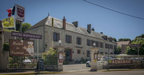 Auberge de l'hotel de France : Hotel proche de Brinay