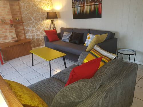 Duplex confort Marolles : Appartement proche de La Norville