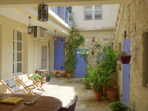 Holiday Home Nostradamus : Hebergement proche de Saint-Rémy-de-Provence