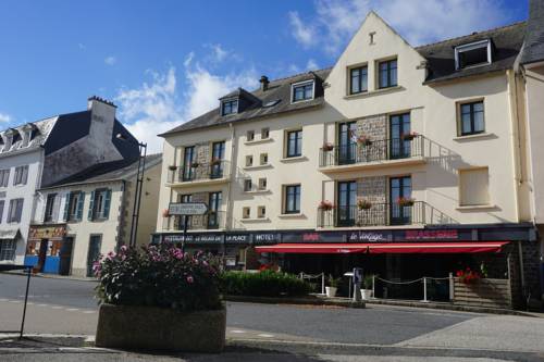 Le Relais De La Place : Hotel proche de Le Faou